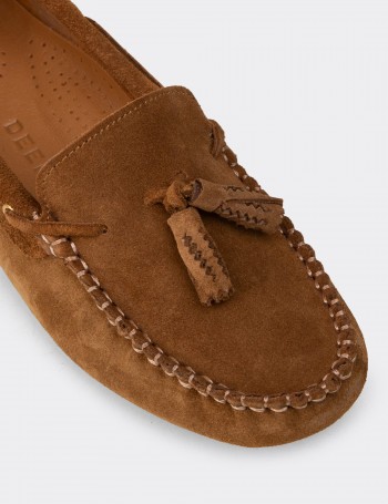 Kadın Hakiki Süet Taba Rengi Püsküllü Loafer - DL506ZTBAC01