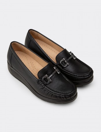 Kadın Hakiki Deri Siyah Dolgu Topuk Loafer