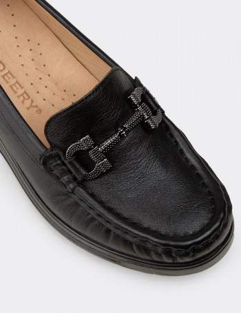 Kadın Hakiki Deri Siyah Dolgu Topuk Loafer - N1742ZSYHC01