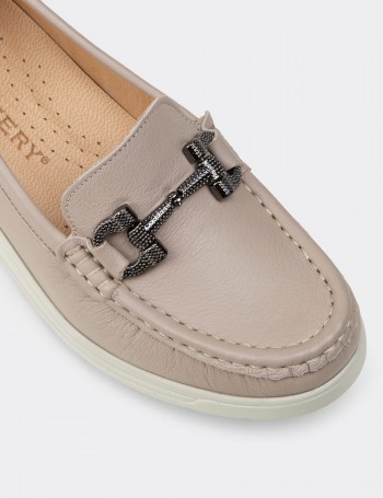 Kadın Hakiki Deri Bej Dolgu Topuk Loafer - N1742ZBEJC01
