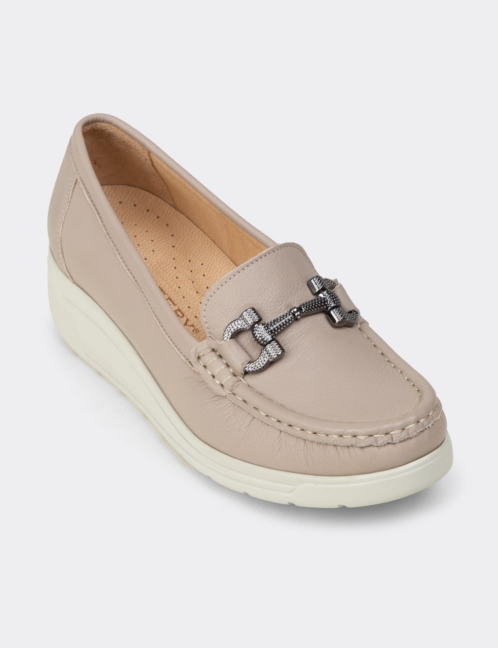 Kadın Hakiki Deri Bej Dolgu Topuk Loafer - N1742ZBEJC01