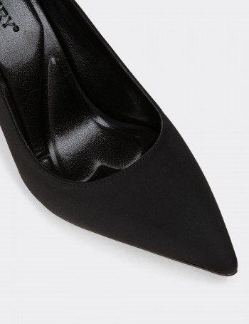Kadın Siyah Saten Stiletto - K0011ZSYHM01