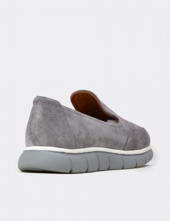 Erkek Hakiki Süet Gri Loafer Ayakkabı - 02044MGRIE01
