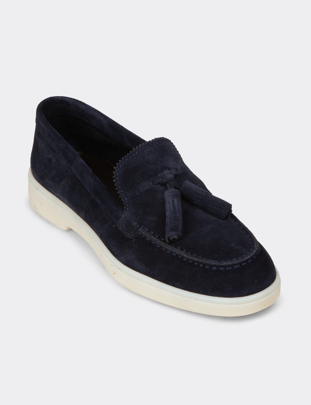 Kadın Hakiki Süet Lacivert Püsküllü Loafer - 02040ZLCVC01