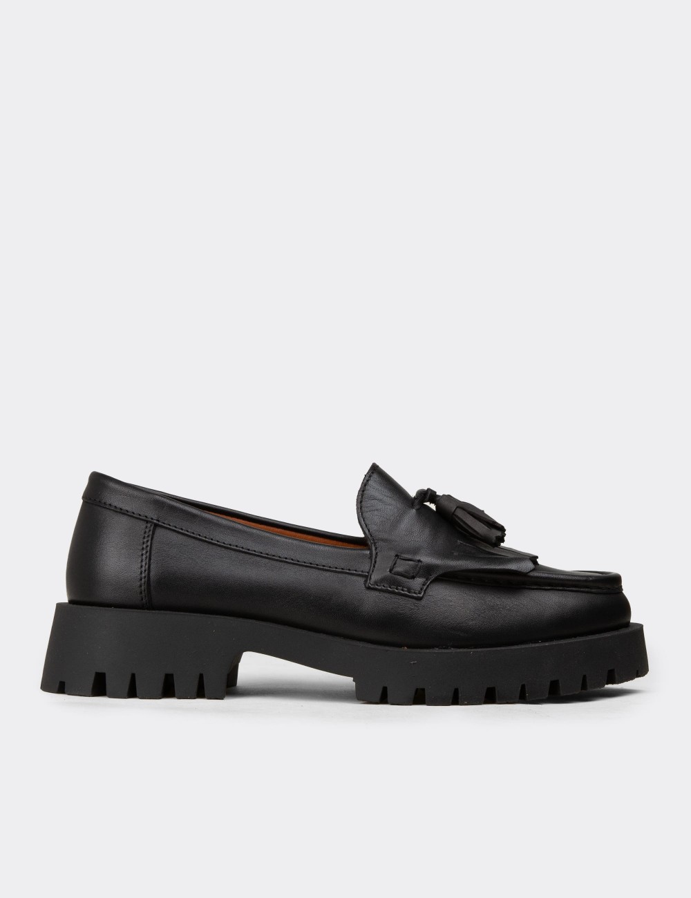 Kadın Hakiki Deri Siyah Loafer Ayakkabı - 02033ZSYHC02