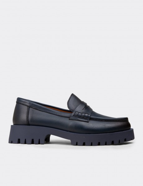 Kadın Hakiki Deri Lacivert Loafer Ayakkabı