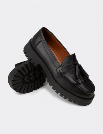 Kadın Hakiki Deri Siyah Loafer Ayakkabı - 02033ZSYHC02