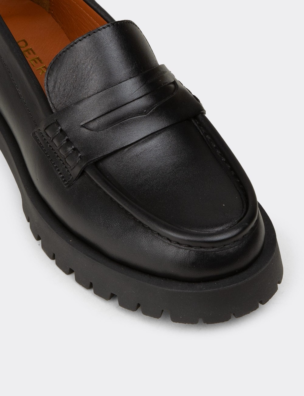 Kadın Hakiki Deri Siyah Loafer Ayakkabı - 02034ZSYHC02