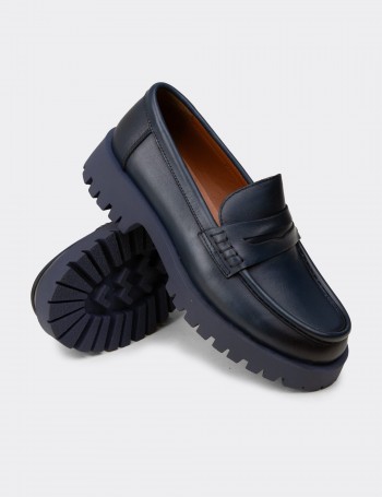 Kadın Hakiki Deri Lacivert Loafer Ayakkabı - 02034ZLCVC03