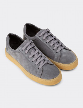 Erkek Gri Hakiki Süet Sneaker Ayakkabı - 02018MGRIC04