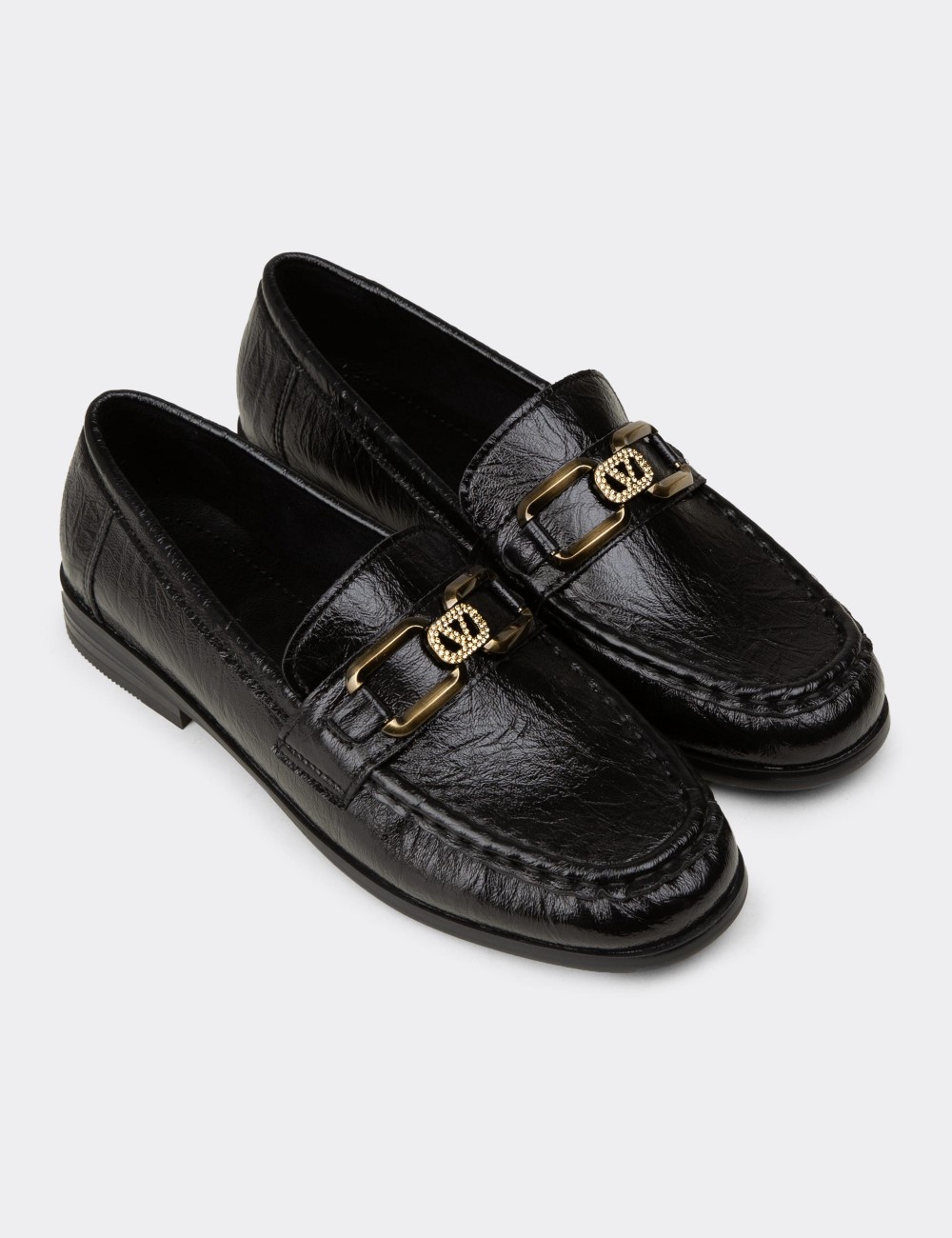 Kadın Siyah Toka Detaylı Loafer Ayakkabı - K0040ZSYHC01