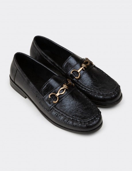 Kadın Siyah Toka Detaylı Loafer