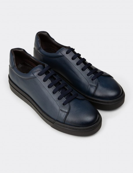 Erkek Hakiki Deri Lacivert Sneaker Ayakkabı