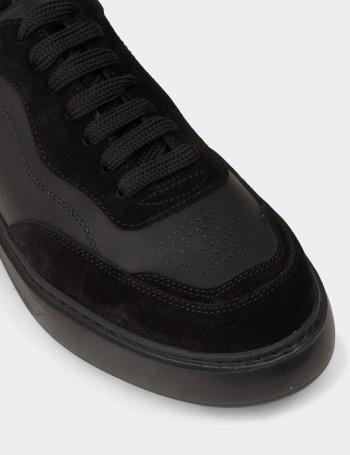 Erkek Siyah Hakiki Deri Sneaker Ayakkabı - 02013MSYHE01