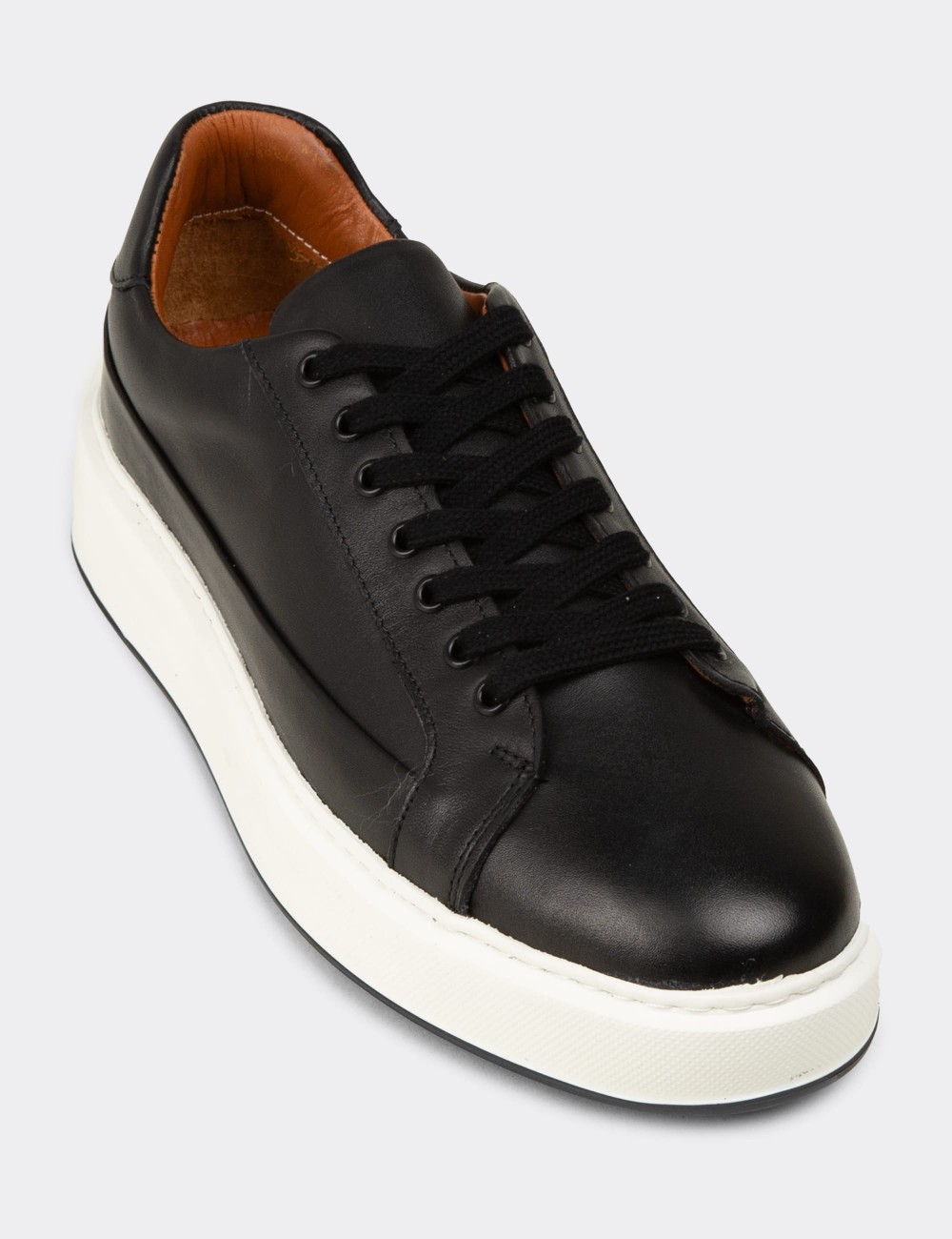 Erkek Siyah Hakiki Deri Sneaker Ayakkabı - E4482MSYHC01