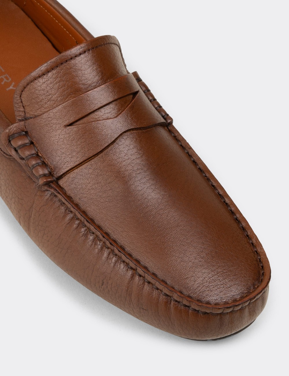 Erkek Hakiki Deri Taba Renk Loafer Ayakkabı - E0920MTBAC02