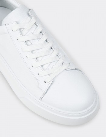 Erkek Hakiki Deri Beyaz Sneaker Ayakkabı - 04651MBYZE01