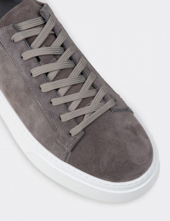 Erkek Hakiki Süet Gri Sneaker Ayakkabı