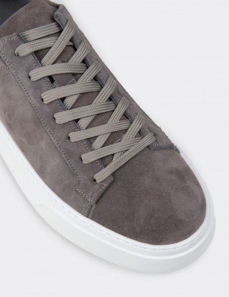Erkek Hakiki Süet Gri Sneaker Ayakkabı