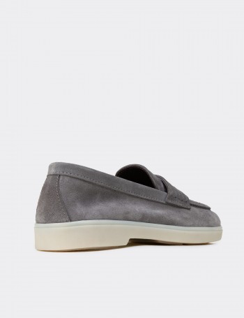 Kadın Hakiki Süet Gri Loafer Ayakkabı - 02038ZGRIC01