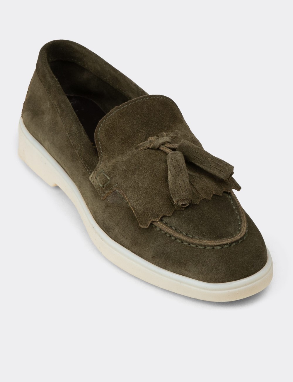 Kadın Hakiki Süet Yeşil Püsküllü Loafer - 02042ZYSLC01