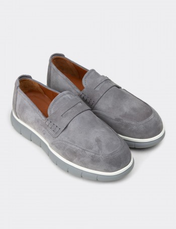 Erkek Gri Hakiki Süet Loafer Ayakkabı - 02045MGRIE01