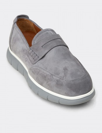 Erkek Gri Hakiki Süet Loafer Ayakkabı - 02045MGRIE01