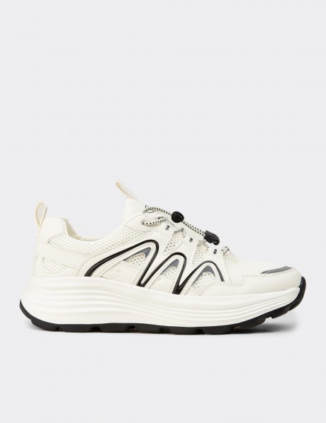 Kadın Beyaz Sneaker Ayakkabı