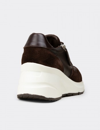 Kadın Hakiki Süet Kahverengi Dolgu Topuk Sneaker - M9147ZKHVC02