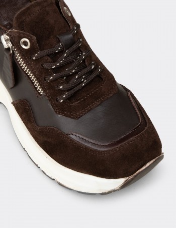 Kadın Hakiki Süet Kahverengi Dolgu Topuk Sneaker - M9147ZKHVC02