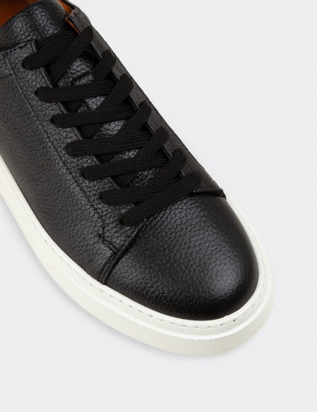 Erkek Siyah Hakiki Deri Sneaker Ayakkabı