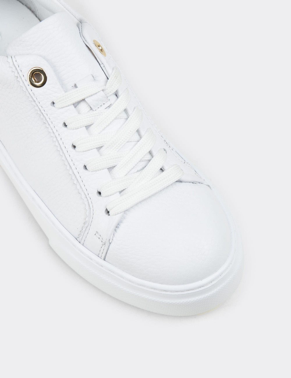 Kadın Hakiki Beyaz Deri Sneaker Ayakkabı - 00502ZBYZE01