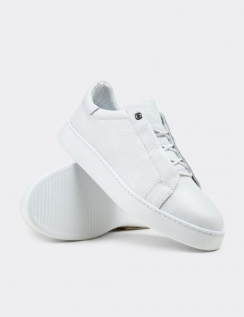 Erkek Hakiki Deri Beyaz Gizli Bağcıklı Sneaker Ayakkabı - 04444MBYZE01