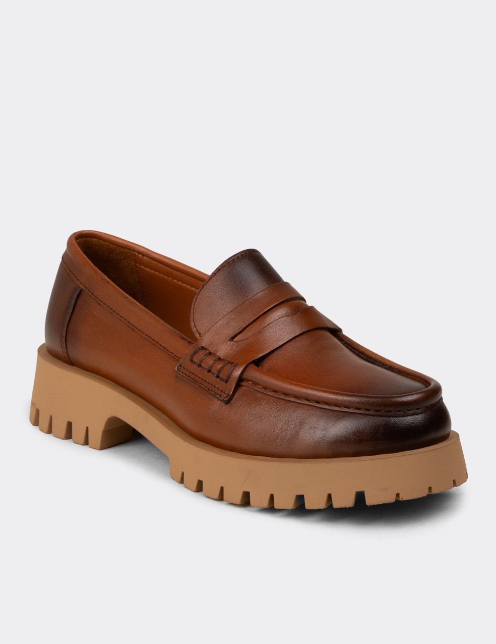 Kadın Hakiki Deri Taba Rengi Loafer Ayakkabı - 02034ZTBAC02