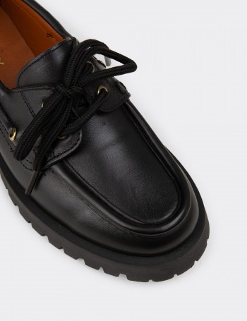 Kadın Hakiki Deri Siyah Marin Loafer - 02036ZSYHC02