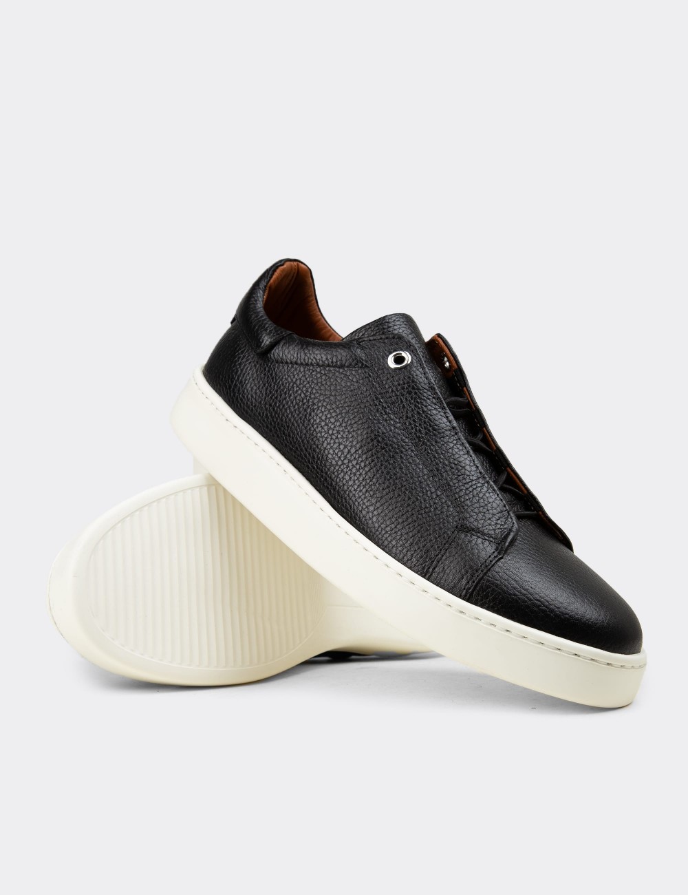 Erkek Hakiki Deri Siyah Gizli Bağcıklı Sneaker - 04444MSYHE02