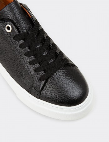 Kadın Siyah Hakiki Deri Sneaker Ayakkabı - 00502ZSYHE01