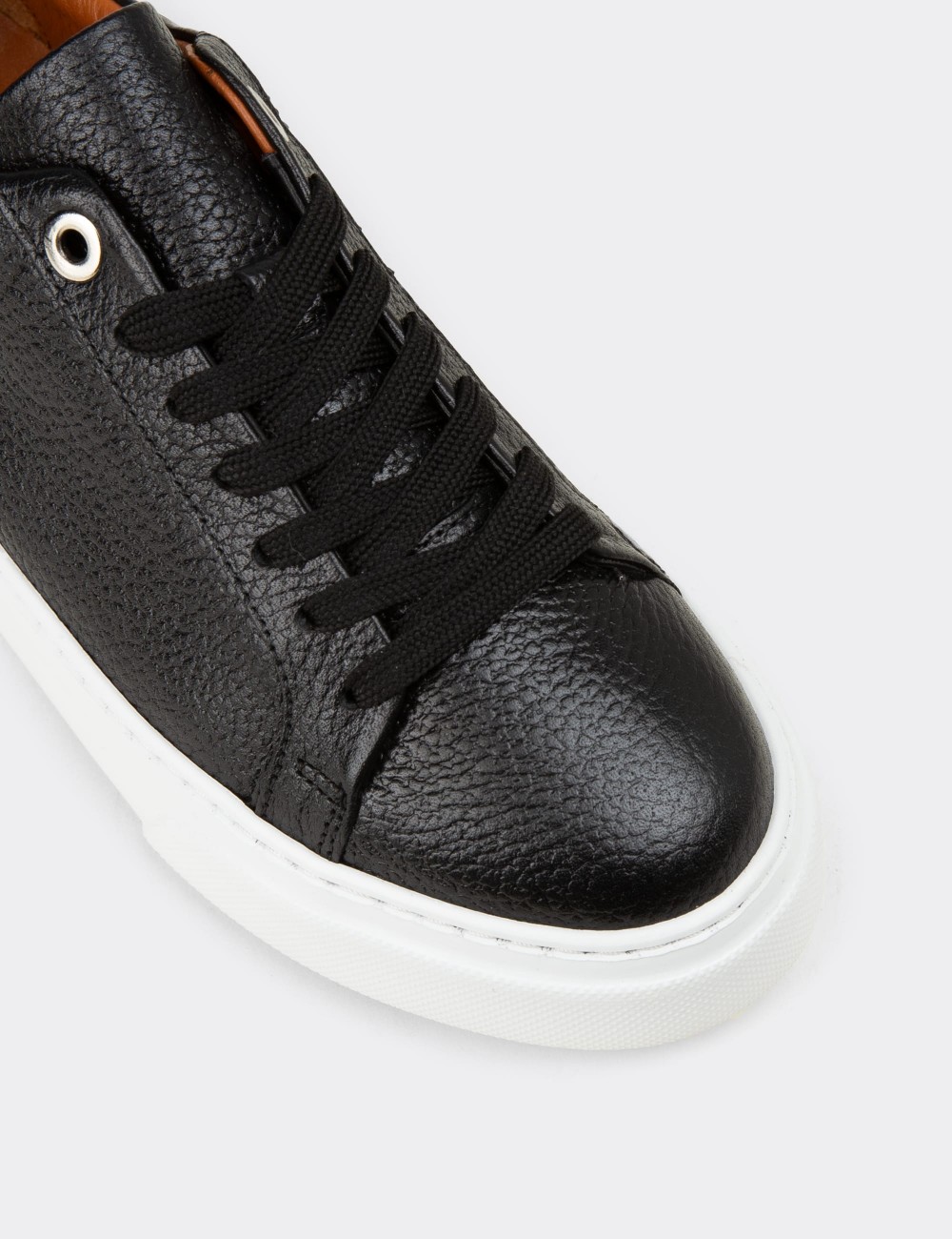 Kadın Siyah Hakiki Deri Sneaker Ayakkabı - 00502ZSYHE01