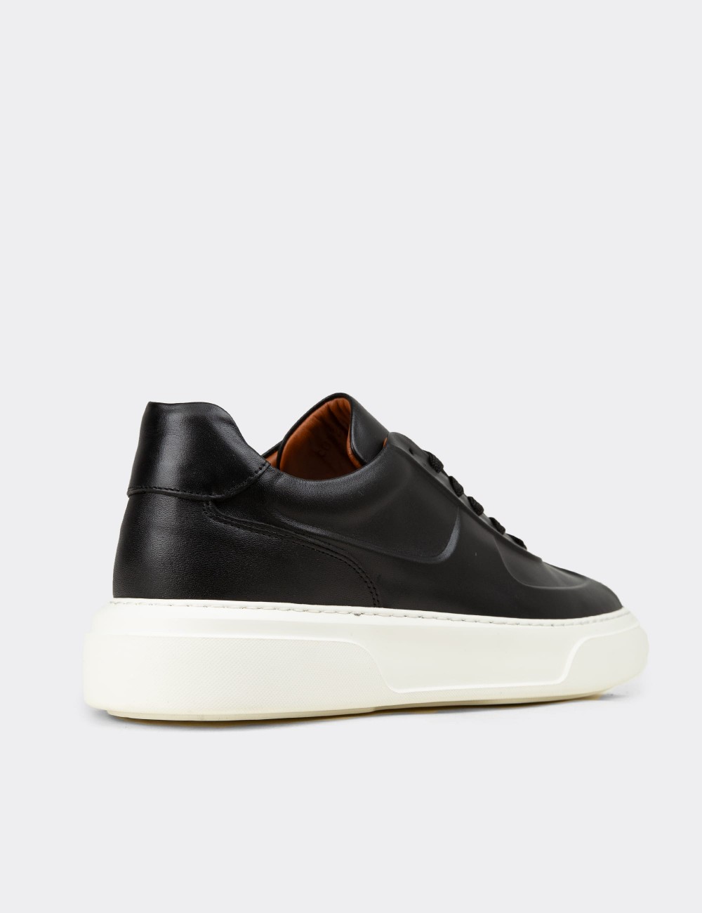 Erkek Siyah Hakiki Deri Sneaker Ayakkabı - 04601MSYHE01