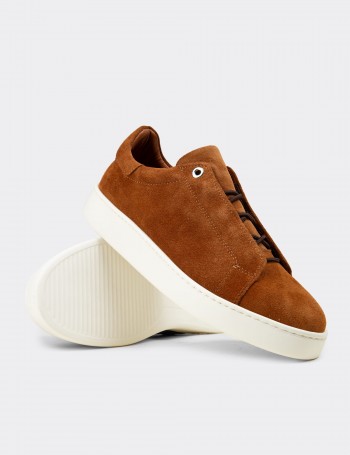 Erkek Hakiki Süet Taba Renk Gizli Bağcıklı Sneaker - 04444MTBAE02
