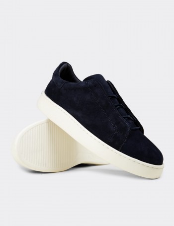 Erkek Gizli Bağcıklı Hakiki Süet Lacivert Sneaker - 04444MLCVE02