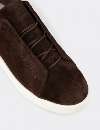 Erkek Gizli Bağcıklı Hakiki Süet Kahverengi Sneaker