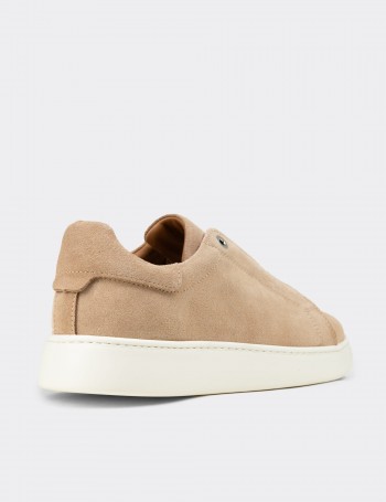 Erkek Gizli Bağcıklı Hakiki Süet Bej Sneaker - 04444MBEJE01