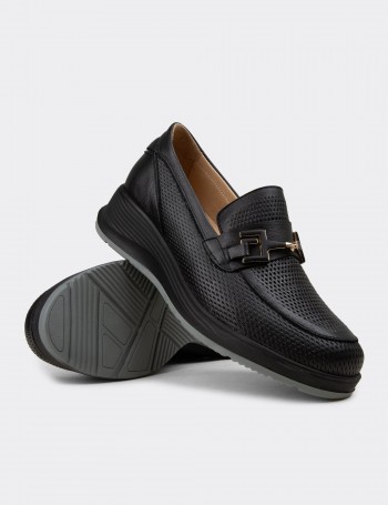 Kadın Hakiki Deri Siyah Dolgu Topuk Loafer - N0277ZSYHC01