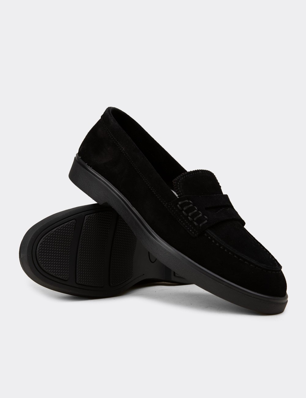 Kadın Hakiki Süet Siyah Loafer Ayakkabı - 02038ZSYHC02