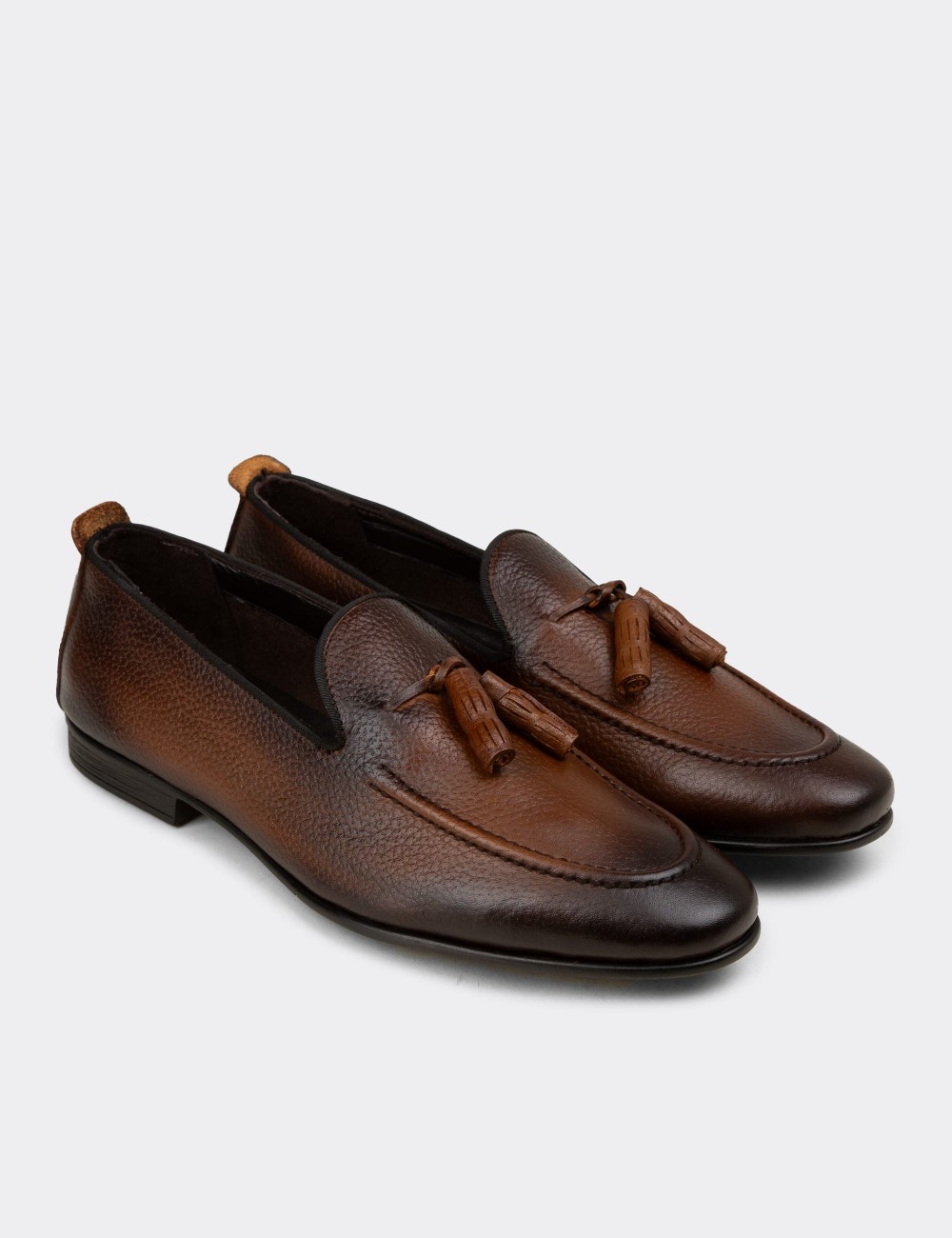 Erkek Kahverengi Hakiki Deri Püsküllü Loafer - 01701MKHVC92