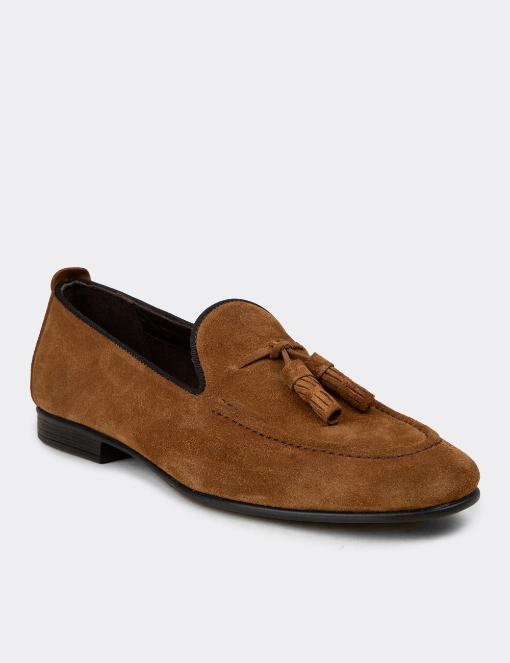 Erkek Hakiki Süet Taba Rengi Püsküllü Loafer - 01701MTBAC27