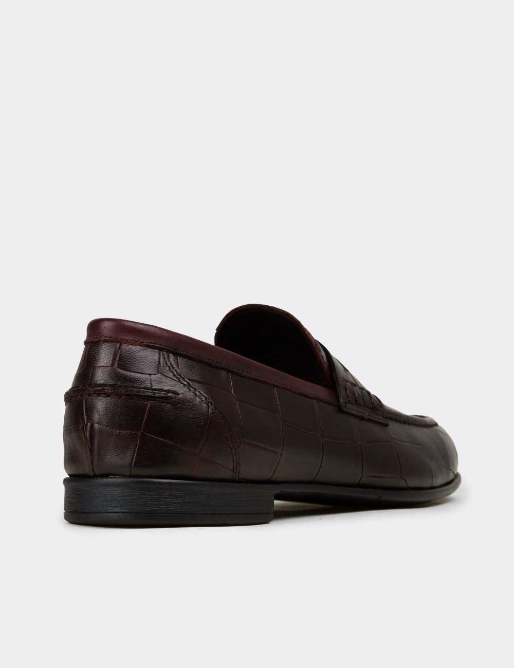 Erkek Bordo Hakiki Deri Kroko Desenli Loafer - 02049MBRDC01