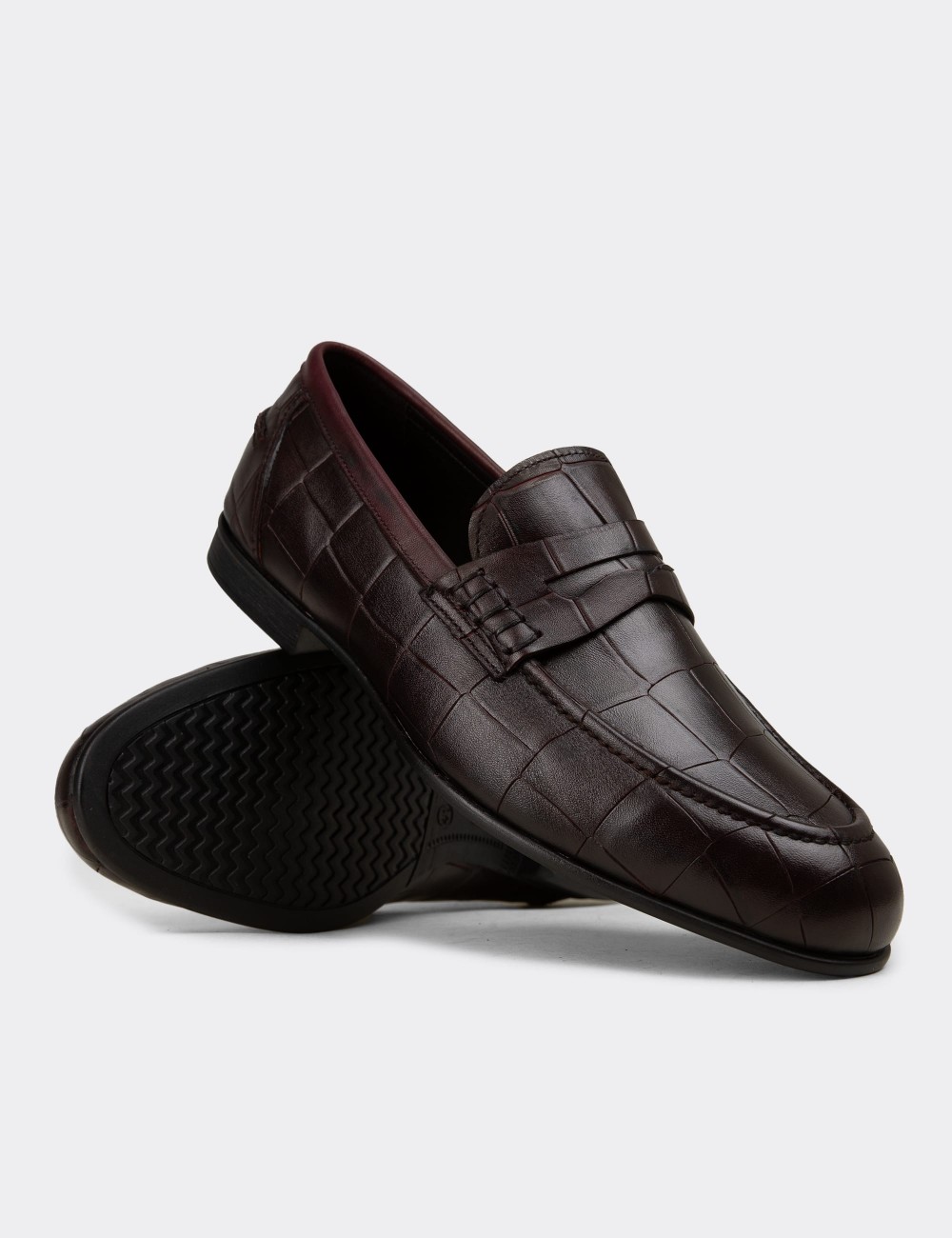 Erkek Bordo Hakiki Deri Kroko Desenli Loafer - 02049MBRDC01