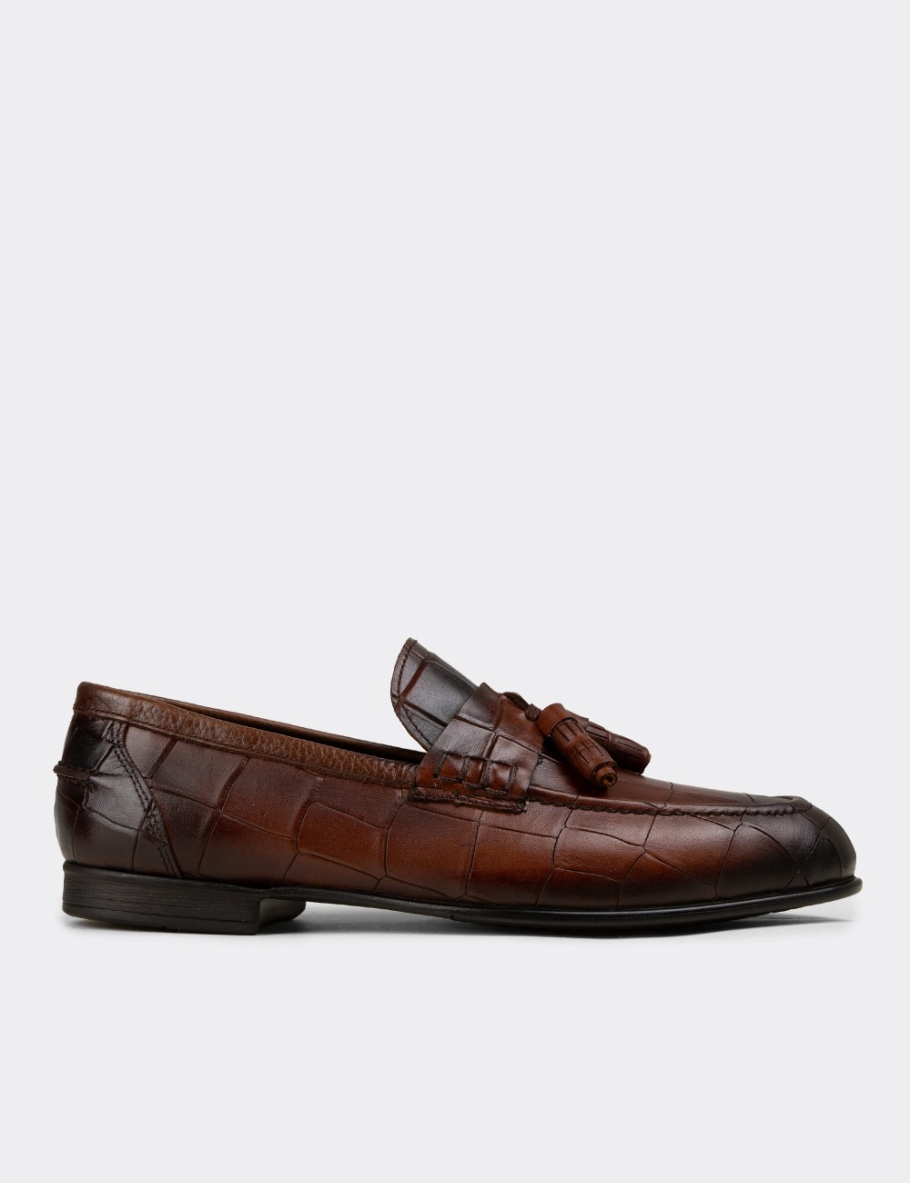 Erkek Hakiki Deri Taba Rengi Püsküllü Loafer - 02050MTBAC01